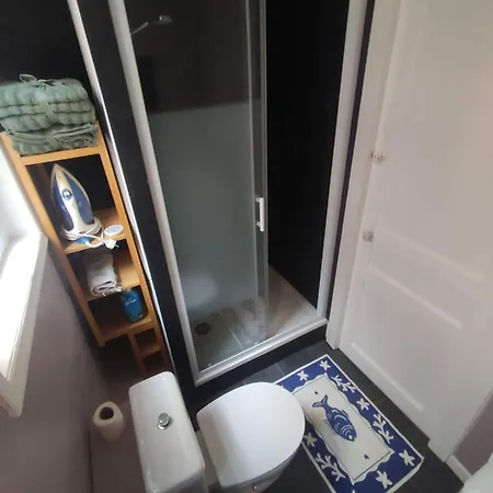 Gauche Colle Au Jardin Des Plantes Apartman