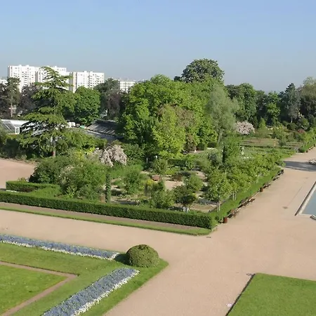 Gauche Colle Au Jardin Des Plantes Apartman